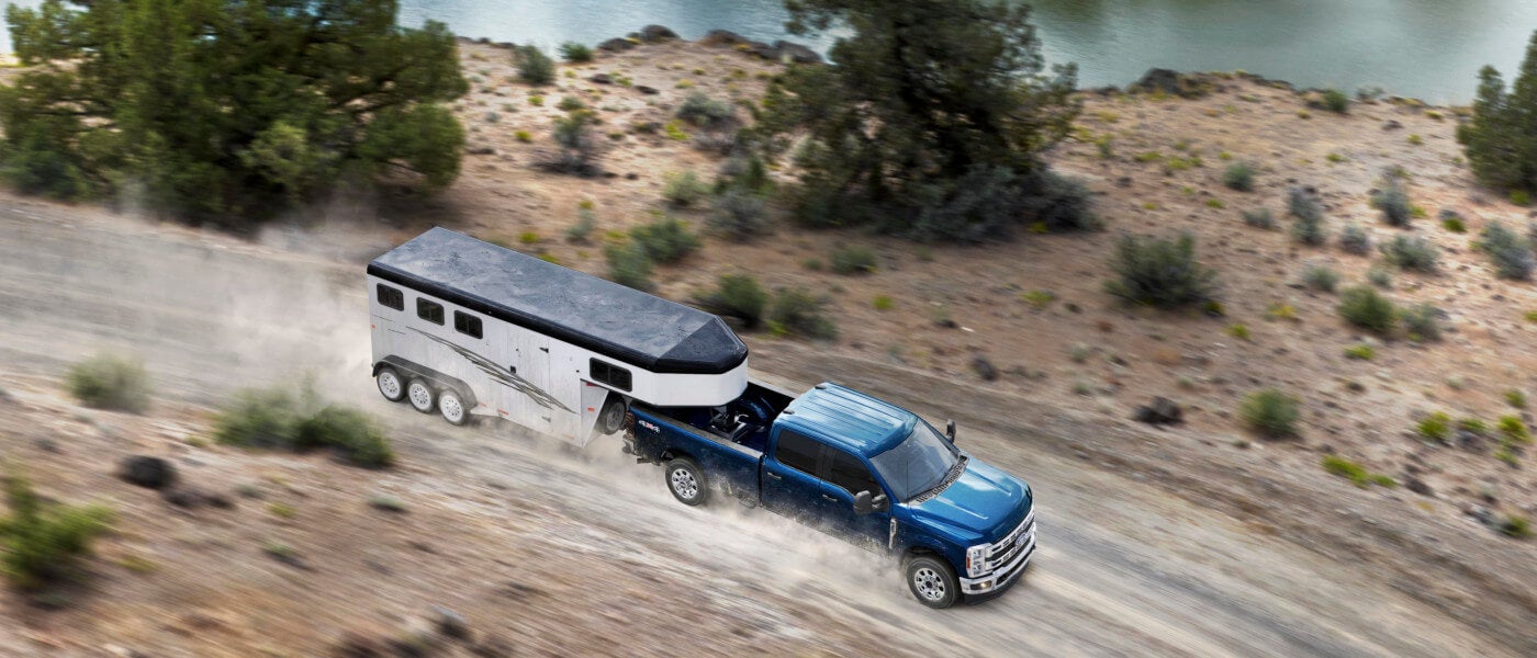2024 Ford Super Duty exterior towing trailer